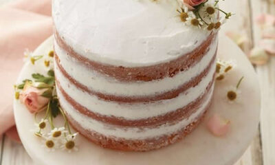 naked cake